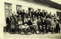 /album/jiri-hlavka/svatba-anny-hlavkove-a-oldricha-pivody-jpg/